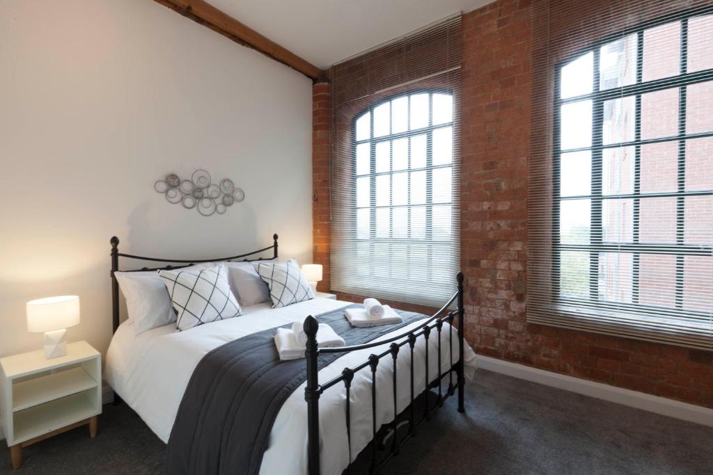 Raleigh Loft room 2